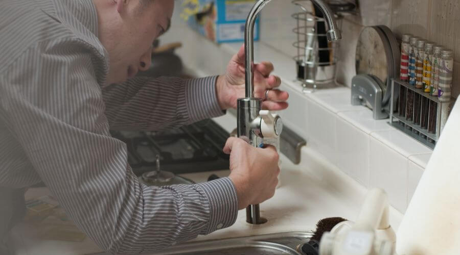 Local water heater installation in Wildwood, MO